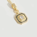 Goldene Vintage Halskette mit achteckigem Anhänger, Zirkon und Emaille-Finish - Voll Zirkonia Oktogon (Gold)
