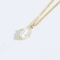 Collar dorado minimalista con colgante geométrico de circón transparente engastado en garras - Zirconia Blanca (Dorado) / Circonita Blanca (Cadena de Oro)