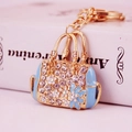 Portachiavi a forma di borsa azzurro placcato oro con brillanti strass in cristallo - Blu