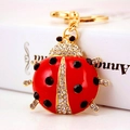 Simpatico portachiavi a coccinella rossa con strass lucidi e anello in metallo dorato - Coccinella Rossa / Rosso