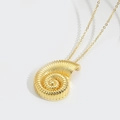 Gepolijste 14k vergulde nautilus schelp hanger ketting met een fijne schakelketting - Schelp