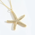 Elegante collana a stella marina dorata con zirconi bianchi scintillanti in stile nautico - Forma di Stella Marina (Oro)