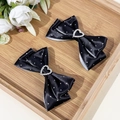 Paio di fermagli per capelli neri a pois con strass a forma di cuore al centro dolce - Nero