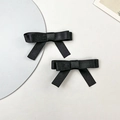 Lot de deux barrettes à nœud papillon noir minimaliste en ruban texturé élégant - Noir