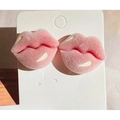 Pendientes dulces con forma de labios rosas flocados con detalles blancos - Labio