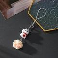 Japanischer Winkekatze Schlüsselanhänger mit rotem Halsband und flauschiger Tatze - Weiß Herz Katzenpfote