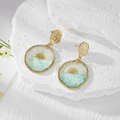 Irregular gold earrings with real white daisy flowers and blue resin stones on white stone - Half White Daisy With Crushed Stone