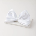 Elegante fermaglio per capelli a fiocco in raso bianco con perle su base in pietra - Bianco