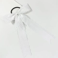 Elegante coletero con lazo de encaje blanco de doble capa y patrones florales calados - Blanco