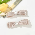 Vista detallada de pinzas para el cabello con lazo rosa, hilos metálicos y perlas - Estilo Adornado con Perlas (2#)