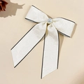 Elegante pinza para el pelo de encaje blanco con perla y borde negro para mujer - Lazo para el pelo / Beige