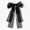 Elegante pinza para el pelo de malla plisada negra con brillantes pedrería y cintas largas - Negro