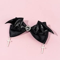 Fermaglio gotico con fiocco nero, ali di pipistrello e pendenti a croce in argento - Stile Ali di Pipistrello Nere Cuore Strass (3#)