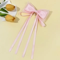 Elegante fermaglio per capelli a fiocco rosa con pendente di perla e nappe di raso - Rosa