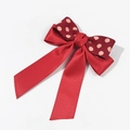 Détail d'un nœud papillon en satin rouge à double couche avec motif à pois roses - 4# Style Pois Satin Rouge