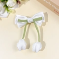 Dettaglio del fermaglio per capelli a tulipano coreano con fiocco di raso bianco e verde - 15# Fiocco Bianco (2 Pendenti Tulipano)