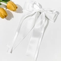 Elegante lazo grande de satén blanco para el pelo con cintas largas para mujer - Blanco