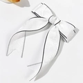 Elegante witte jacquard haarklem met zwarte stiksels en lange linten - Wit