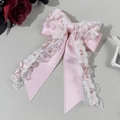 Fermaglio per capelli Lolita in raso rosa con pizzo bianco e lunghi nastri fluenti - Rosa
