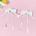 Pinzas para el pelo blancas estilo ballet con pompones de felpa y cintas largas suaves - Blanco