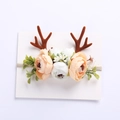 Detail von Weihnachts-Rentier-Babystirnband mit Kunstblumen und weichem Nylonband - Rosa