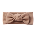 Detail of soft brown knit baby headband showing the textured bow and high elasticity fabric - Khaki