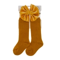 Detalle de calcetines de bebé acanalados amarillo jengibre con diadema de lazo de terciopelo - Pequeño (0-12m) / Amarillo Jengibre