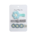 Détail du lot de barrettes pour filles avec marguerites bleues et nœuds en velours - Set Bleu Gris Morandi (DP112-5)