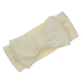 Dettaglio della fascia per neonati color avorio con fiocco e tessuto a maglia elastico - Stile Crema (KK175-4)