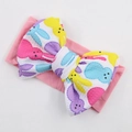 Roze elastische baby hoofdband met grote wafelgebreide strik en kleurrijke konijnenprint - Regenboog Konijn (KK105-206#)