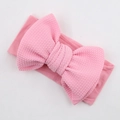 Roze zachte baby nylon hoofdband met grote wafelgebreide strik voor pasgeborenen - Lichtroze (KK105-14)