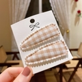 Brown gingham checkered hair clips for kids with white lace trim on display card - Checkered Gingham (PP174-71)