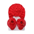 Nieuwgeboren baby rode katoenen muts met strik en kanten gebreide bloemensokken set - Rood (DP206-20)