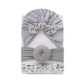 Set de 3 piezas para bebé con turbante gris de flores y diadema de unicornios - Combinación Gris (DP205-1)