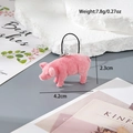 Llavero de cerdito rosa flocado, tamaño 4,2 cm y peso ligero de 7,8 gramos - Cerdo Rosa
