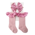 Set calzini e fascia neonato in rosa lilla con fiocco di raso e bordi in pizzo arricciato - Rosa