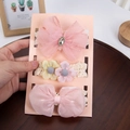 Set 3 fasce per neonata con fiocco in rete rosa e motivi floreali in pizzo - Stile Trio Pizzo e Strass Rosa (DP259-3)