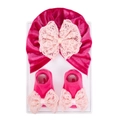 Ensemble turban et chaussettes bébé en velours rose avec grands nœuds en dentelle - Style Rose Rouge (DP266-25)