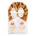 Ensemble turban bébé en velours doré et chaussettes avec noeuds en dentelle blanche - Style Doré (DP266-40)