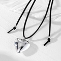 Collier à pendentif cœur minimaliste avec cordon en velours noir et finition argentée - Argenté