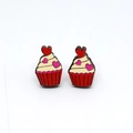 Pendientes de madera con forma de cupcake y diseño de corazón rojo y crema - Heart Red Cupcake