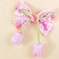 Nœud à cheveux rose avec imprimés lapin et détails de pendentifs tulipes en tissu - Imprimé Lapin Rose