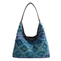 Borsa tote in denim blu vintage con motivo a stelle, bordi sfrangiati e manici in pelle - Blu sfumato