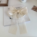 Elegante pinza para el pelo con lazo de organza crema, cintas largas y brillo perlado - Blanco Roto