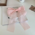 Pinza de pelo con lazo rosa claro y cintas largas de gasa con acabado nacarado - Rosa