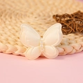 Accesorio de pelo lazo de tela blanco crema con tres perlas blancas en el centro - Beige (#12)