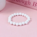 Braccialetto minimalista con perline acriliche bianche lisce da 6 mm per bambini - Bianco (#17)