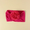 Fascia elastica per neonati in nylon rosa acceso con un grande fiore di stoffa - Rosso Rosa