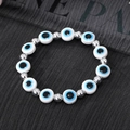 Bracelet perles œil grec rétro minimaliste avec perles en résine et intercalaires - Blanc
