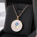 Goldene Hamsa-Halskette mit Evil Eye-Anhänger in Schmuckschatulle für Damen - Goldene Hamsa-Hand